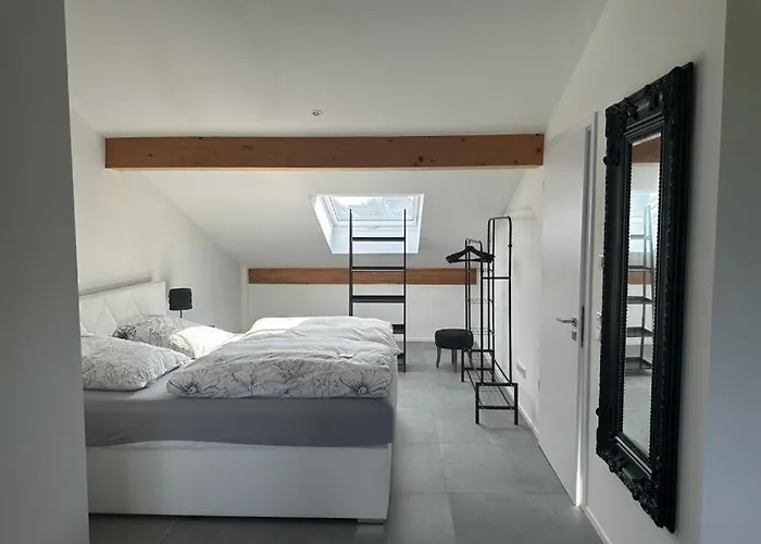 Hof Busen Ap. * Mönchengladbach